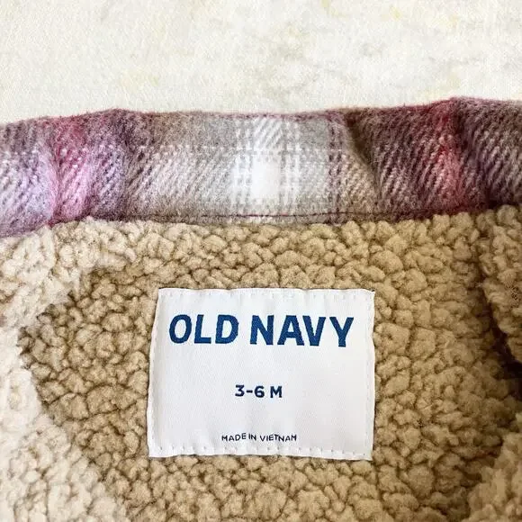 NWT Old Navy Baby 3-6 Mos Flannel Jacket Plaid Sherpa Lined Pockets Dark Red - Picture 3 of 7